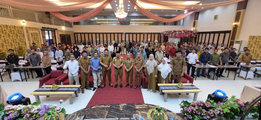BIMBINGAN TEKNIS SIPADES VERSI 3,0 : DINAS PMD KABUPATEN DONGGALA LATIH OPERATOR/KAUR UMUM DAN SEKRETARIS DESA PADA PENGGUNAAN APLIKASI SIPADES