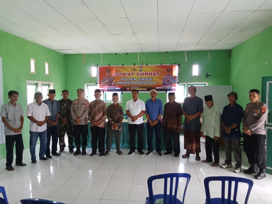  "JUMAT CURHAT"  POLSEK SINDUE